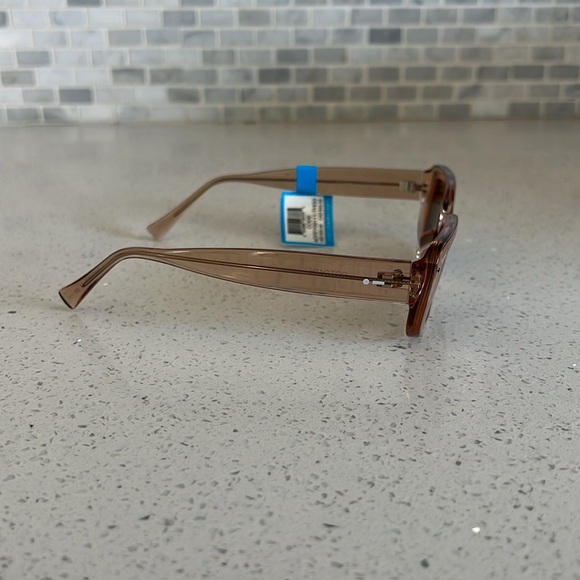 Dot Dash Sunglasses - Code UV400 - Picture 3 of 4